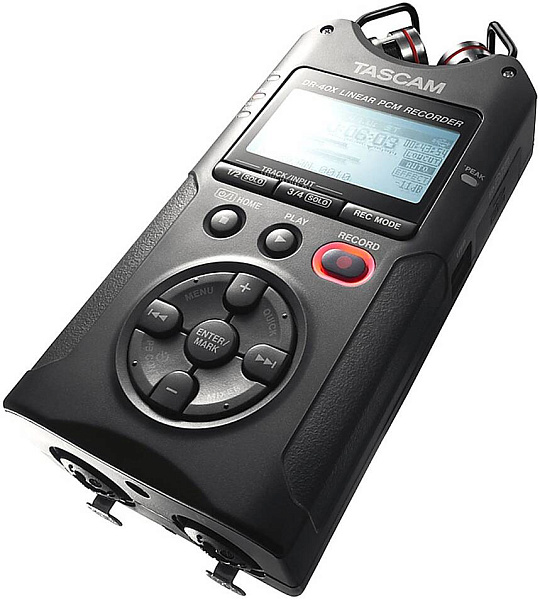 Tascam DR-40x - Портативный цифровой диктофон