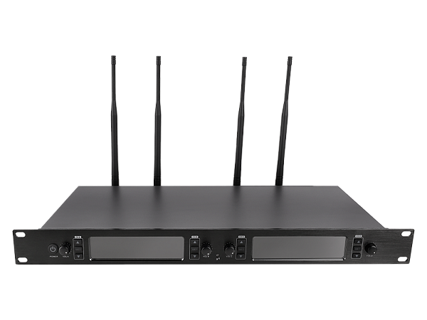 Микрофонная радиосистема Axelvox [DWS7000HT (FC Bundle)] UHF 710-726 MHz, 4 x 16 каналов,LCD дисплей, 4х ИК порт, 4 ручных микрофона, 4 силиконовых кольца