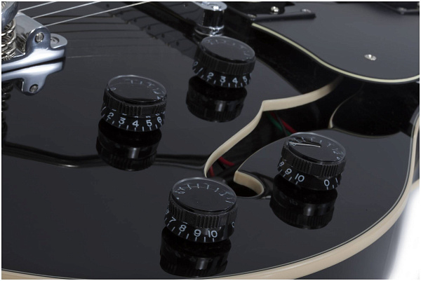 SCHECTER CORSAIR G. BLACK - полуакустическая электрогитара
