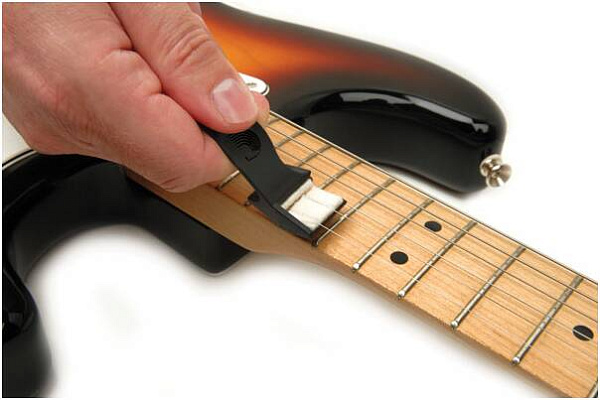 PLANET WAVES PW-RSCS-03 - Средство для чистки струн