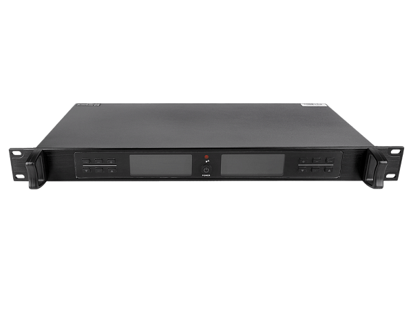 Микрофонная радиосистема Axelvox [DWS7000HT (RT Bundle)] UHF 710-726 MHz, 2 х 32 канала,LCD дисплей, 2х ИК порт, 2 ручных микрофона, 2 держателя на стойку, 2 силиконовых кольца, рэковый приемник