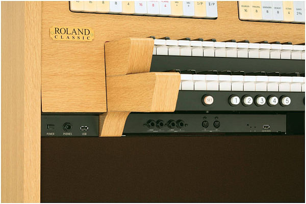 ROLAND C-330U-LA - Орган духовой