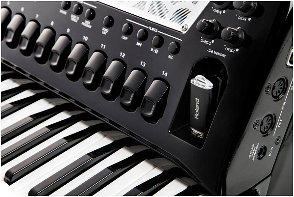 ROLAND FR-8X RD - Аккордеон