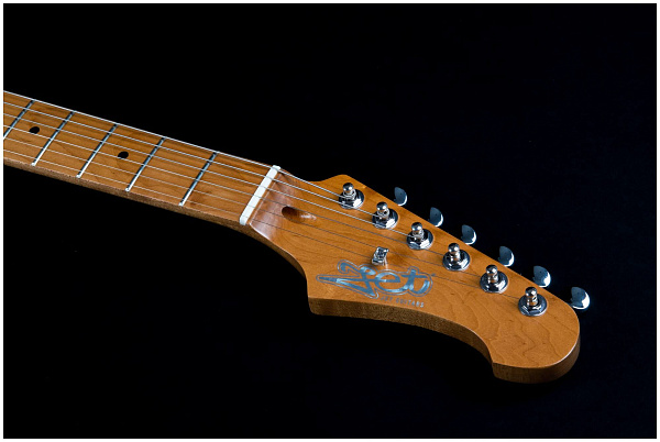 JET JJ-350 BK - Электрогитара шестиструнная
