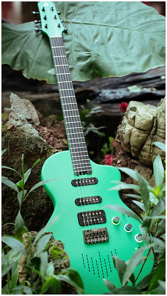 NATASHA SEEKER Mint Green - Электрогитара смарт