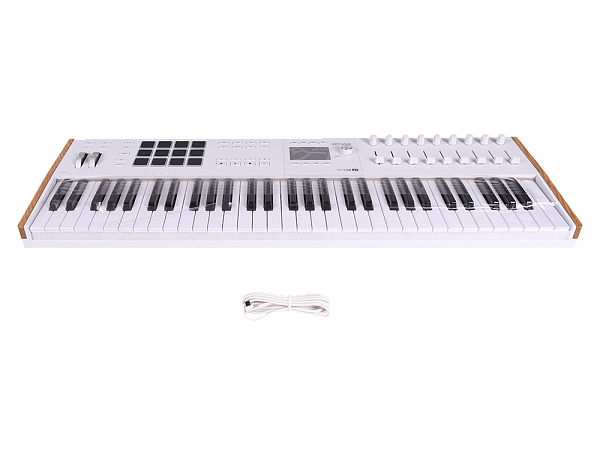 MIDI клавиатура [231631] Arturia [KeyLAB 61 MK3 White] 61 клавиша, полувзвешенная механика, дисплей, 12 пэдов , 9 фейдеров, 9 поворотных регуляторов, 3 входа для подключения педалей, MIDI in/out, USB-C
