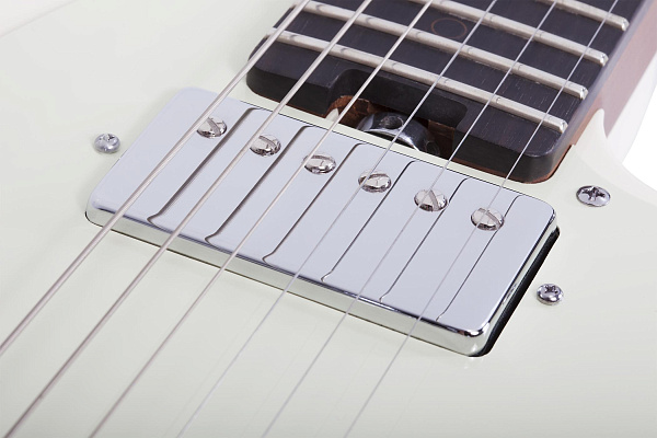 Электрогитара SCHECTER [NICK JOHNSTON PT A.SNOW] электрогитара 6-струнная, корпус: ольха, гриф: запеченый клен, накладка: черное дерево, 22 лада, цвет: Atomic Snow