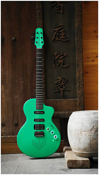 NATASHA SEEKER Mint Green - Электрогитара смарт