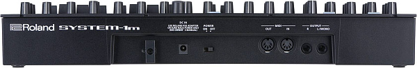 ROLAND SYSTEM-1 M - Синтезатор аналоговый