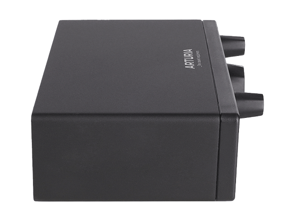 Аудиоинтерфейс USB [800101] Arturia [MiniFuse 1 Black] 24бит/192кГц, комбинированный разъем XLR и 6.3 мм для записи инструментов и вокала с фантомным питанием 48 В, выходы на монитор (L/R Jack), выход для наушников