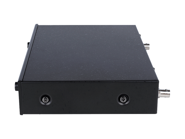 Микрофонная радиосистема Axelvox [DWS7000HT (HT Bundle)] UHF 710-726 MHz, 2 х 32 канала,LCD дисплей, 2х ИК порт, 2 ручных микрофона, 2 держателя на стойку, 2 силиконовых кольца.