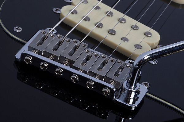 Электрогитара SCHECTER [MV-6 GBLK] 6-струнная, корпус: липа, гриф: запеченый клен, 24 лада, цвет: Gloss Black (GBLK)