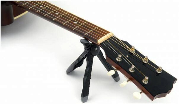 PLANET WAVES PW-EGMK-01 - Набор средств для ухода