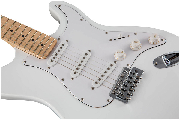 TERRIS TST-39 WH - Электрогитара шестиструнная
