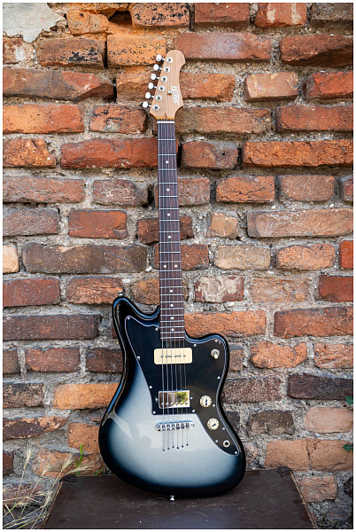 JET JJ-350 Baritone Moonburst - Электрогитара баритон