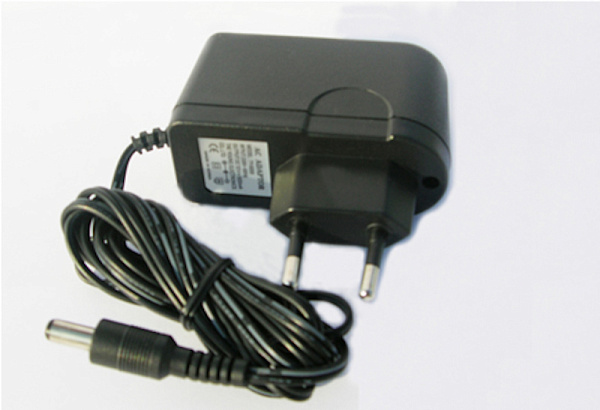 INFRASONIC Deux Adaptor Блок питания.