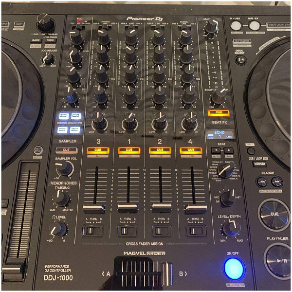 PIONEER DDJ-1000 4-канальный профессиональный DJ контроллер для rekordbox...