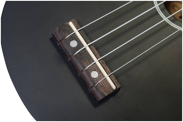 VESTON UKULELE KUS 15 BK - Укулеле сопрано