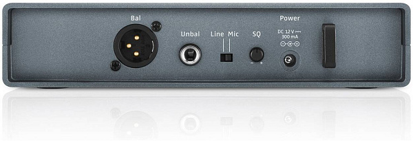 SENNHEISER XSW 1-835-A Вокальная радиосистема с динам. микроф. E835 (548-572...