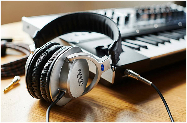 ROLAND RH-200 S - Наушники мониторные