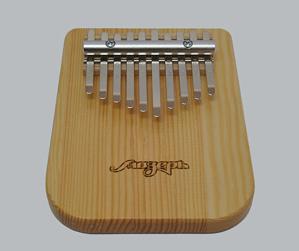 KMKm-1 Ducat Калимба, 10 язычков, массив сосны, трапеция/овал, Мозеръ