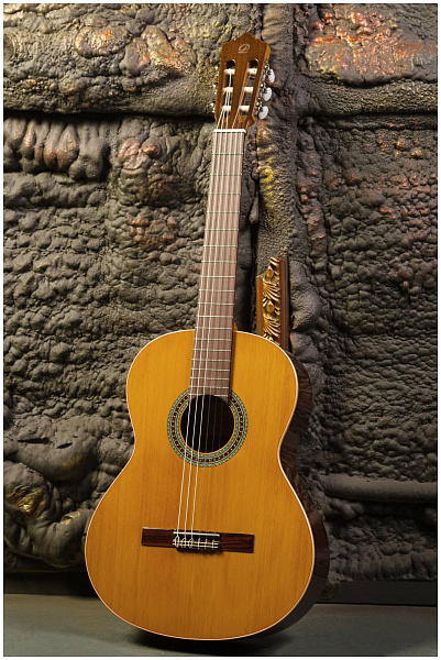 PEREZ 610 Cedar - Гитара классическая 4/4