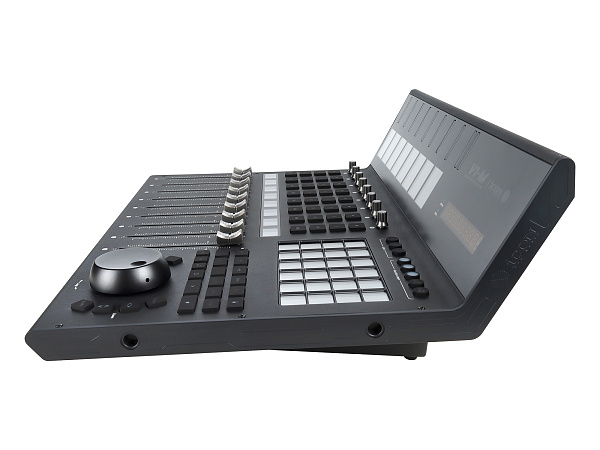 MIDI контроллер [110205A2020] Icon [V1-M] USB MIDI DAW контроллер, 9 моторизованных фейдеров, 8 двухфункциональных энкодеров, программируемый 7-дюймовый цифровой сенсорный дисплей, LED-индикаторы, 12-ти сегментный Master стерео индикатор