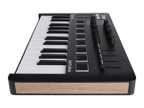MIDI клавиатура [231502] Arturia [MiniLAB 3 Black Edition] 25 клавиш, 8 энкодеров, 8 RGB пэдов, 8 фейдеров, дисплей, сенсорные регуляторы Pitch/Modulation, MIDI-выход, 1/4" Jack вход педали, режим Chord, арпеджиатор, USB-C