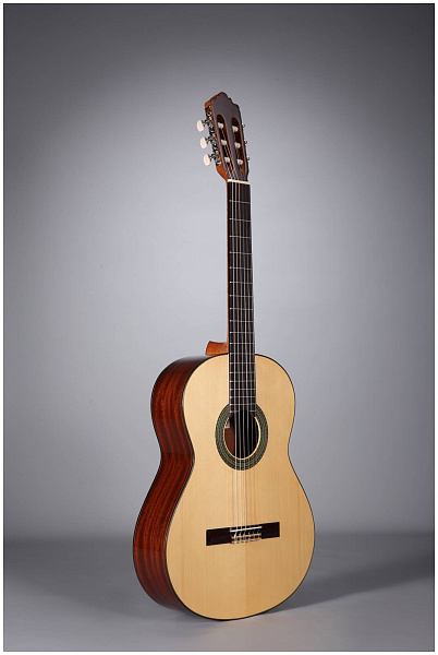 ALTAMIRA N200S+ - Гитара классическая 4/4