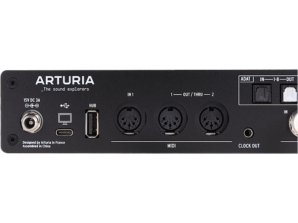 Аудиоинтерфейс USB [831001] Arturia [Audiofuse 16 Rig] 24бит/192кГц, 2 комбо входа XLR/1/4", 16 аналоговых входов, 10 аналоговых выходов, 2 выхода для наушников, 2 входа и 2 выхода ADAT, вход/выход Word Clock, MIDI (In/Out/Thru), 3 порта USB-A для подклю