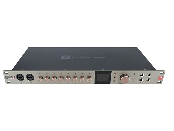 Аудиоинтерфейс Antelope Audio [Discrete 8 Oryx] 24 бит/192 кГц, 26x38, аналоговые входы: 8, линейные выходы: 8, микрофонные предусилители: 8x Discrete Class-A, ADAT I/O (16 входов/16 выходов),S/PDIF I/O (2 входа/2 выхода)
