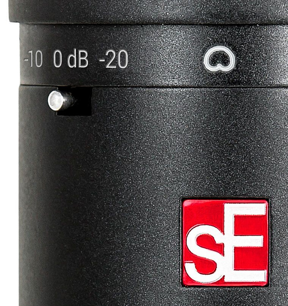 Микрофон конденсаторный sE Electronics [SE 2200] 20 Гц - 20 кГц, кардиоида, комплектация: металлический поп-фильтр, держатель типа паук, резьбовой переходник на микрофонную стойку