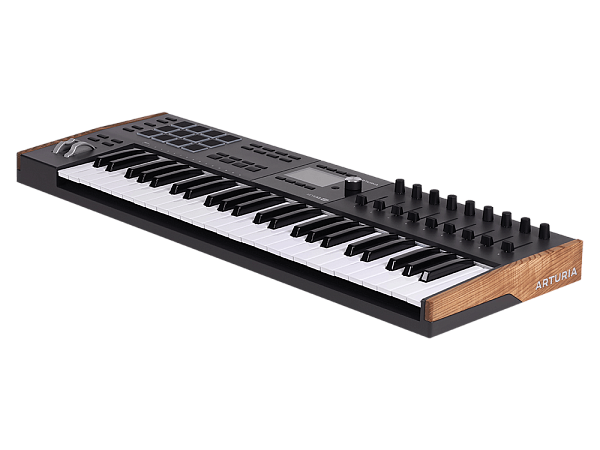 MIDI клавиатура [231622] Arturia [KeyLAB 49 MK3 Black] 49 клавиш, полувзвешенная механика, дисплей, 12 пэдов , 9 фейдеров, 9 поворотных регуляторов, 3 входа для подключения педалей, MIDI in/out, USB-C