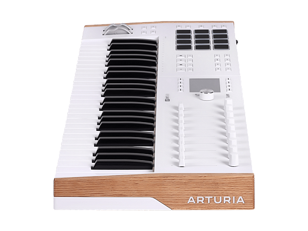 MIDI клавиатура [231621] Arturia [KeyLAB 49 MK3 White] 49 клавиш, полувзвешенная механика, дисплей, 12 пэдов , 9 фейдеров, 9 поворотных регуляторов, 3 входа для подключения педалей, MIDI in/out, USB-C