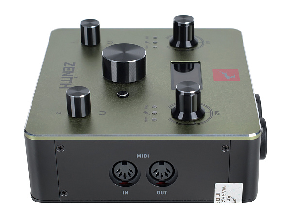 Аудиоинтерфейс Antelope Audio [Zenith 2] 32 бит/192 кГц, 2 линейных/инструментальных/микрофонных входа +48В с комбинированными XLR/Jack 6,3, 2 линейных выхода Jack 6,3 TRS,  выхода для наушников, MIDI вход/выход, DSP, TYPE-C