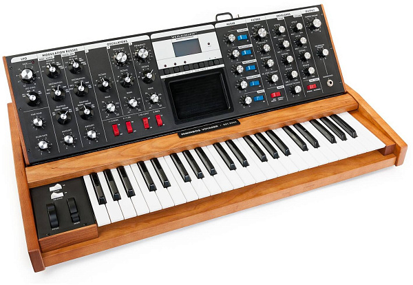 MOOG Voyager Performer Edition - Синтезатор аналоговый