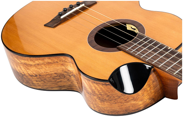 FLIGHT LILY Baritone EQ-A - Укулеле баритон