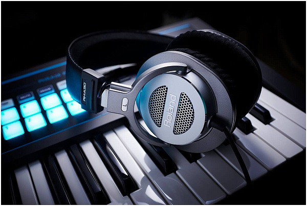 ROLAND RH-A30 - Наушники мониторные
