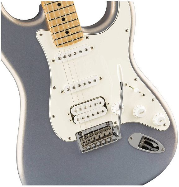 FENDER PLAYER STRATOCASTER® HSS, MAPLE FINGERBOARD, SILVER электрогитара,...