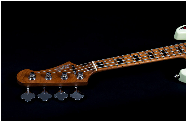 JET JB-300 Travel OW - Бас-гитара уменьшенная