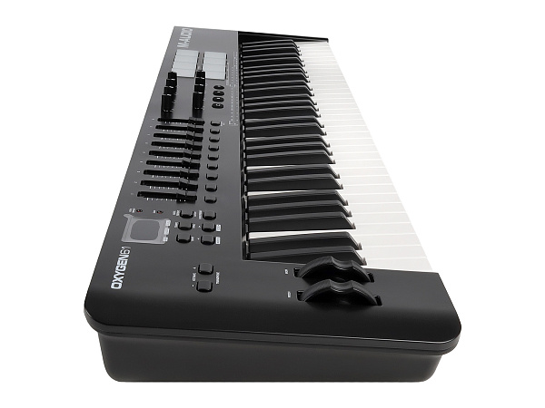 MIDI клавиатура [OXYGEN61MKV] M-audio [Oxygen 61 MKV] 61 клавиша, LCD дисплей, 8 энкодеров, 8 пэдов, 9 фейдеров, 12 кнопок управления, колеса высоты тона и модуляции, smart control, auto-mapping, встроенный арпеджиатор, 1/4" Jack вход для педали сустейна