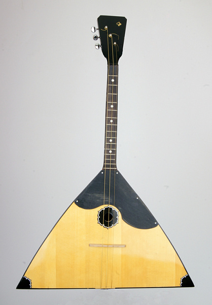 F203 Балалайка секунда, 3-струнная, 3-й категории, Doff
