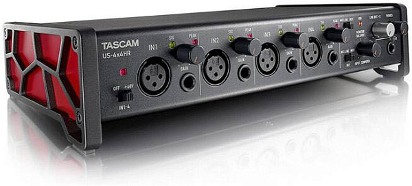 TASCAM US-4x4HR -аудиоинтерфейс USB, АЦП/ЦАП: 24бит/192кГц, USB-C.
