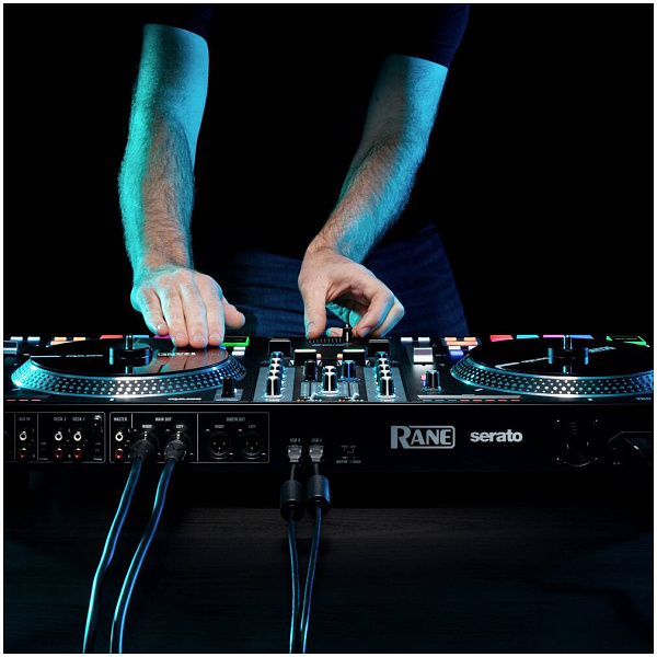 RANE DJ ONE - DJ-контроллер 2-х канальный, для скретча.