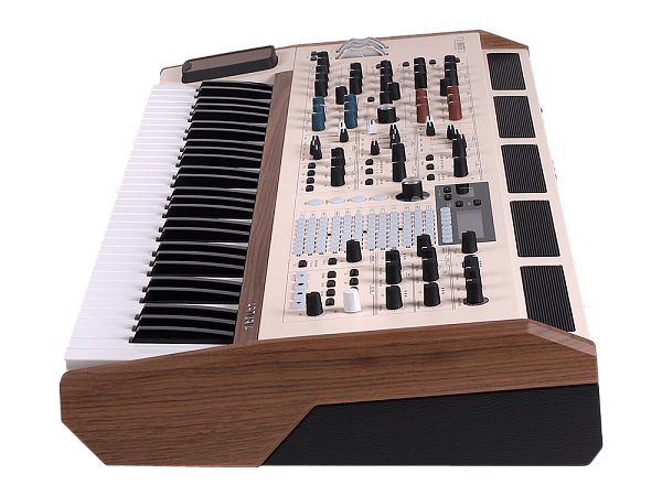 Синтезатор [551002] Arturia [PolyBrute 12] 12 голосная полифония, 61 клавиша, полифоническая клавиатура нового поколения с технологией MPE, 2x аналоговых VCO, 32-шаговый арпеджиатор, 64-шаговый секвенсор, 3D-контроллер Morphee