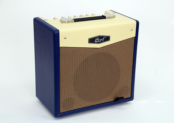Cort CM15R-EU-DB - Гитарный комбоусилитель,15Вт