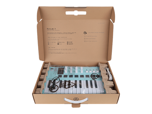 MIDI клавиатура [231599] Arturia [MiniLAB 3 Aquamarine] 25 клавиш, 8 энкодеров, 8 RGB пэдов, 8 фейдеров, дисплей, сенсорные регуляторы Pitch/Modulation, MIDI-выход, 1/4" Jack вход педали, режим Chord, арпеджиатор, USB-C