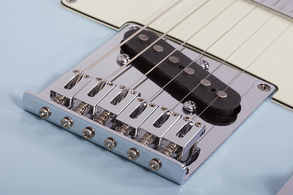 Электрогитара SCHECTER [NICK JOHNSTON PT A.FROST] электрогитара 6-струнная, корпус: ольха, гриф: запеченый клен, накладка: черное дерево, 22 лада, цвет: Atomic Frost