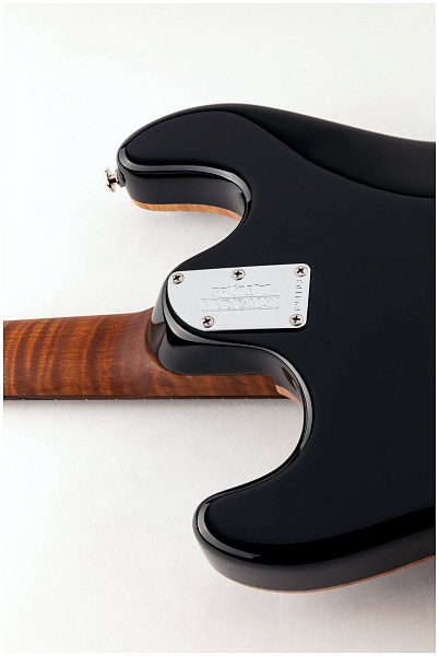 MUSIC MAN H81200 Sabre Bougie Flame - Электрогитара
