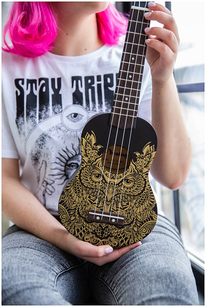 VESTON UKULELE KUS 25 OWL - Укулеле сопрано